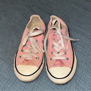 Converse Light Pink Sneakers